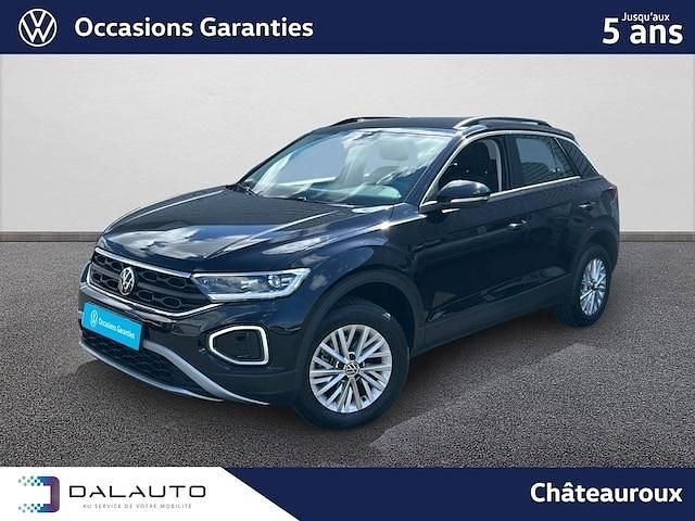 Utilisé 2024 VW T-Roc Life SUV | 25 480 € (Prix juste) - Image 1/4