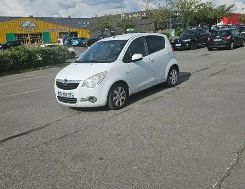 Utilisé 2009 Opel Agila Enjoy Monospace | 3 200 € - Image 1/4