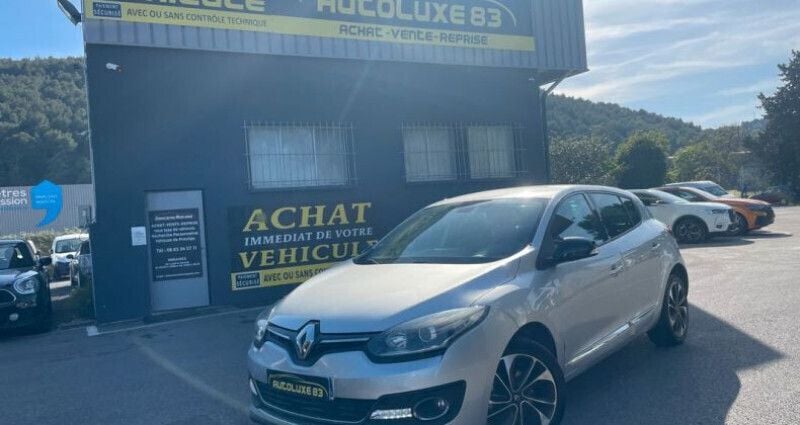 Utilisé 2015 Renault Mégane III Bose Edition Berline | 7 990 € (Super prix) - Image 1/4