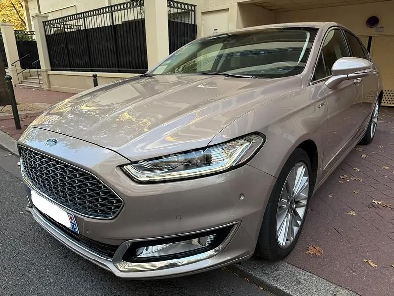 Bronze Utilisé 2018 Ford Mondeo Vignale Berline | 10 400 € (Prix juste) - Image 1/4