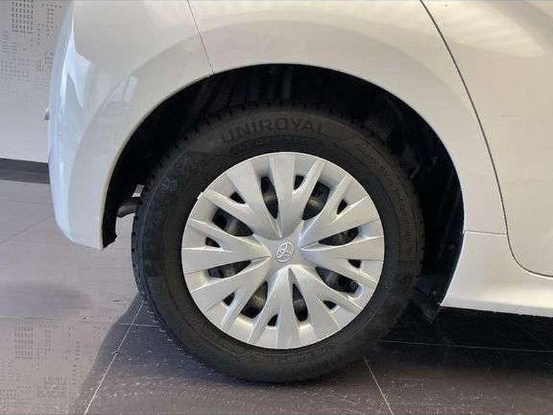 Occasion 2021 Toyota Yaris Hybrid Berline | 17 490 € (Prix juste) - Image 1/1