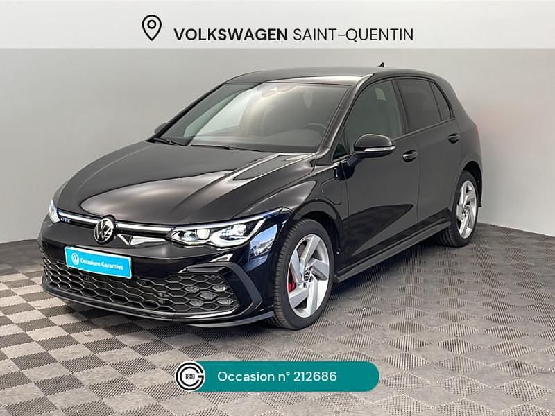 Utilisé 2021 VW Golf VIII GTE Berline | 25 990 € (Prix juste) - Image 1/4