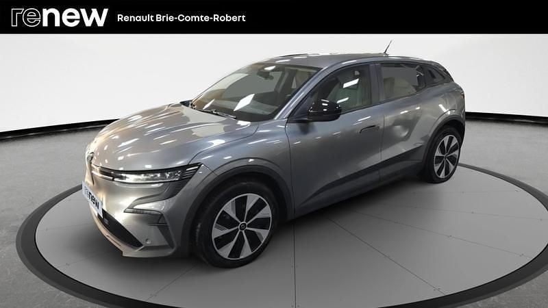 Gris Utilisé 2022 Renault Mégane Evolution Berline | 22 190 € (Prix juste) - Image 1/4
