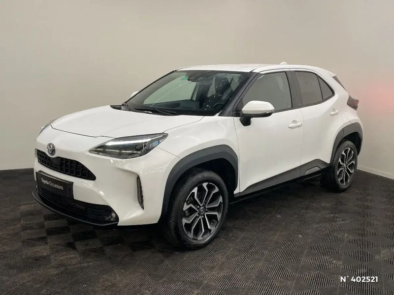 Blanc Utilisé 2022 Toyota Yaris Cross Design SUV | 23 790 € (Prix juste) - Image 1/4