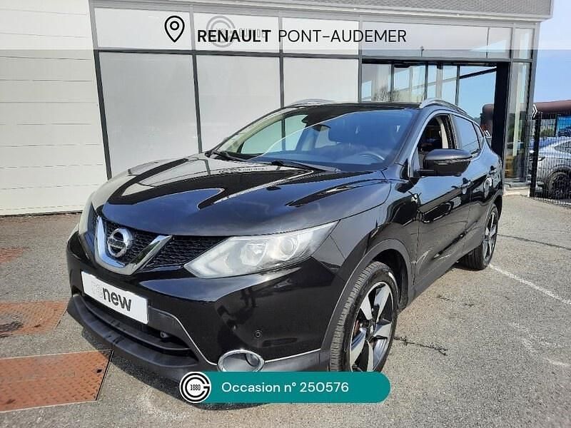 Noir Utilisé 2017 Nissan Qashqai N-Connecta SUV | 16 295 € (Prix juste) - Image 1/4