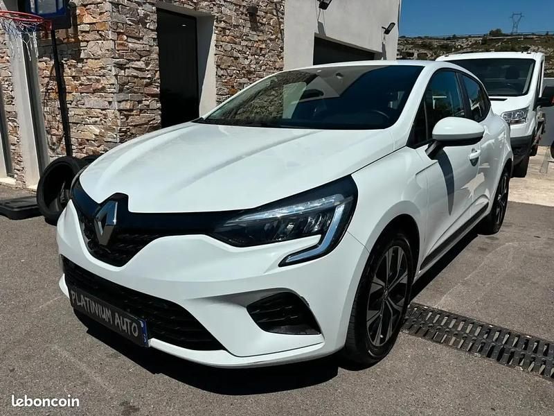 Blanc Utilisé 2021 Renault Clio V Business Berline | 10 490 € - Image 1/4