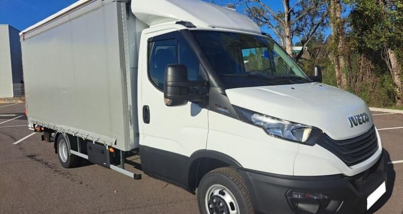 Nouvelle 2025 Iveco Daily | 79 200 € (Prix assez cher) - Image 1/4