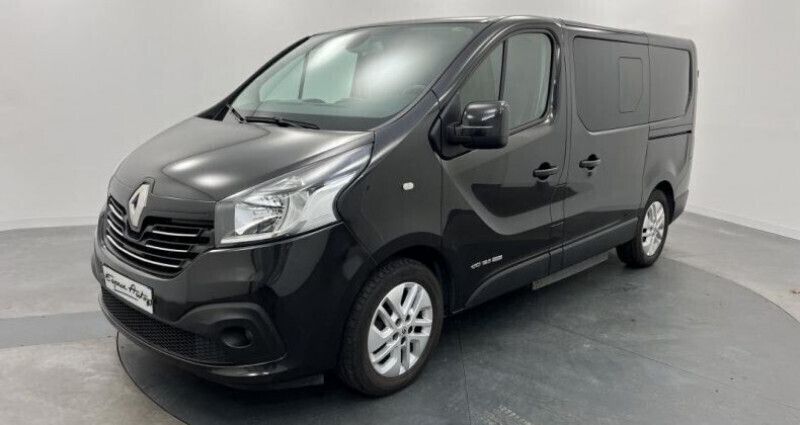 Noir Utilisé 2016 Renault Trafic Intens Van | 25 900 € - Image 1/4