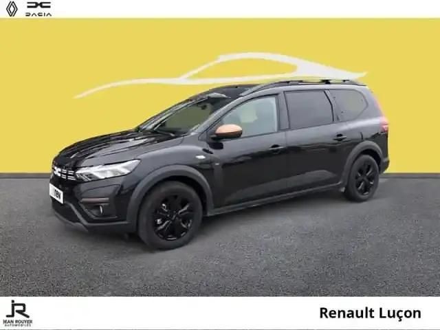 Noir nacré métallisé Utilisé 2025 Dacia Jogger Extreme Monospace | 26 990 € - Image 1/4