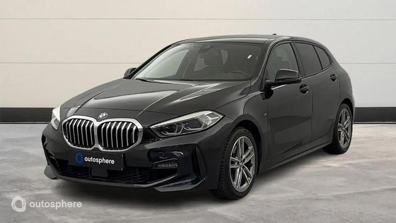 Noir Utilisé 2022 BMW 118 Sport Line Citadine | 24 999 € (Prix juste) - Image 1/4