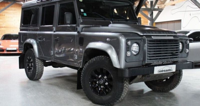 Utilisé 2011 Land Rover Defender S SUV | 37 800 € - Image 1/4
