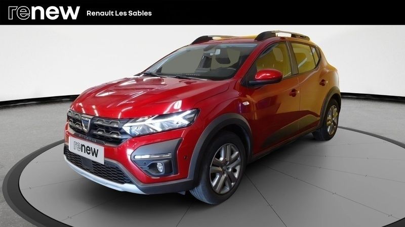 Rouge Utilisé 2022 Dacia Sandero Comfort Citadine | 13 990 € (Prix juste) - Image 1/4