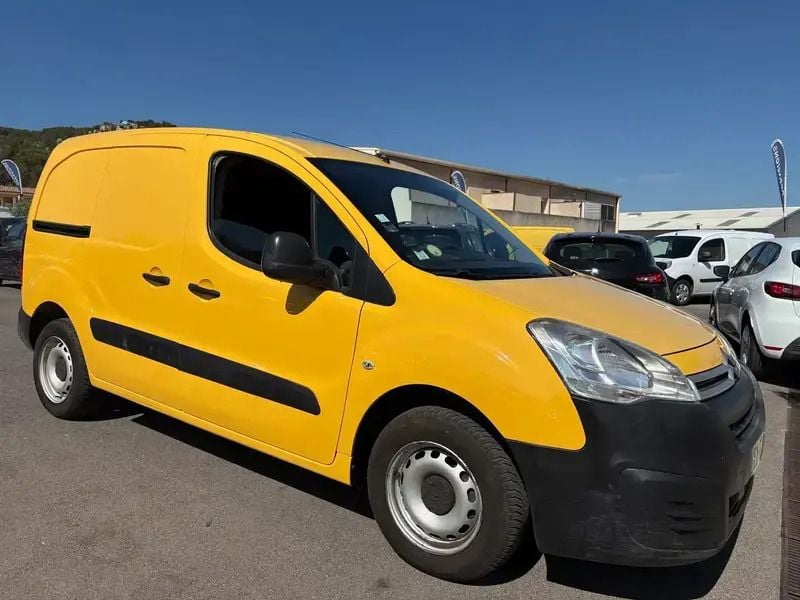 Jaune Utilisé 2018 Citroën Berlingo Monospace | 7 990 € (Super prix) - Image 1/4