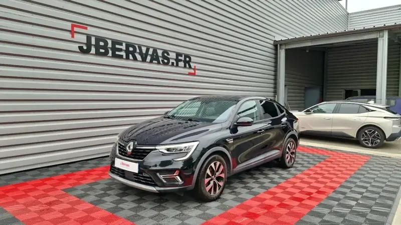 Noir Utilisé 2022 Renault Arkana Evolution SUV | 17 590 € (Bon prix) - Image 1/4