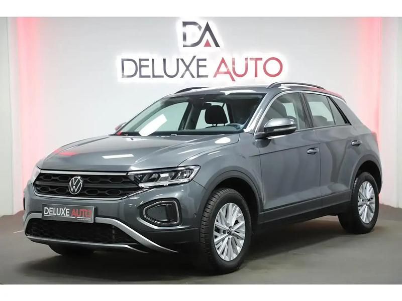 Gris Occasion 2022 VW T-Roc Life SUV | 28 590 € (Prix juste) - Image 1/4