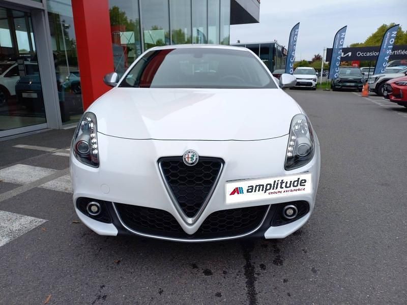Occasion Alfa Romeo Giulietta Executive 120 ch (88 kW) 2019 Blanc alfa Berline