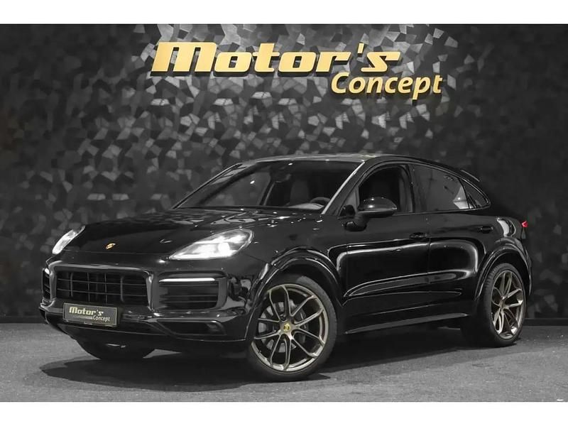 Noir Occasion 2019 Porsche Cayenne Coupe Sport Coupé | 51 990 € - Image 1/2