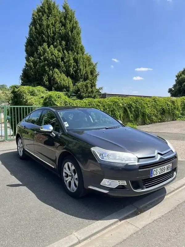 Utilisé 2013 Citroën C5 Exclusive Berline | 6 500 € (Prix juste) - Image 1/4