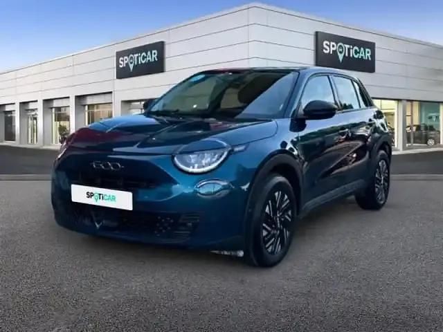 Bleu Occasion 2024 Fiat 600 SUV | 21 490 € (Prix juste) - Image 1/4