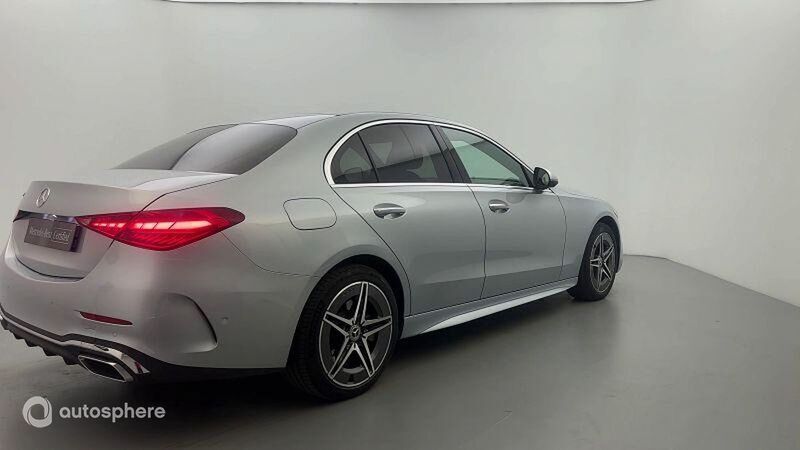 Gris Utilisé 2024 Mercedes C300e AMG line Berline | 46 799 € (Prix cher) - Image 1/4