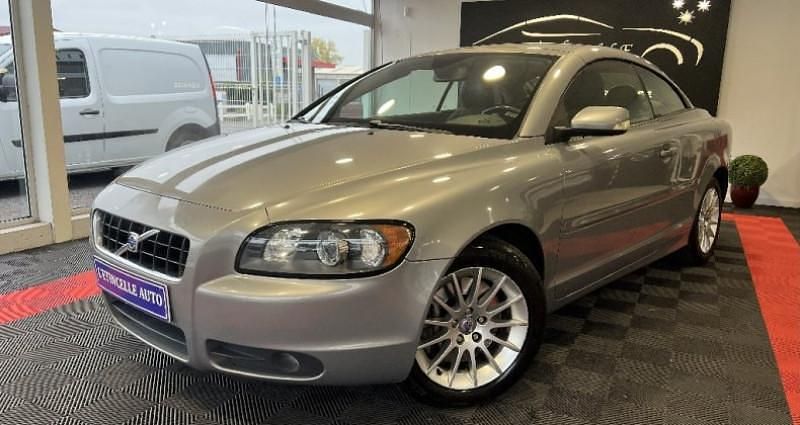 Utilisé 2007 Volvo C70 Momentum Cabriolet | 7 990 € - Image 1/4