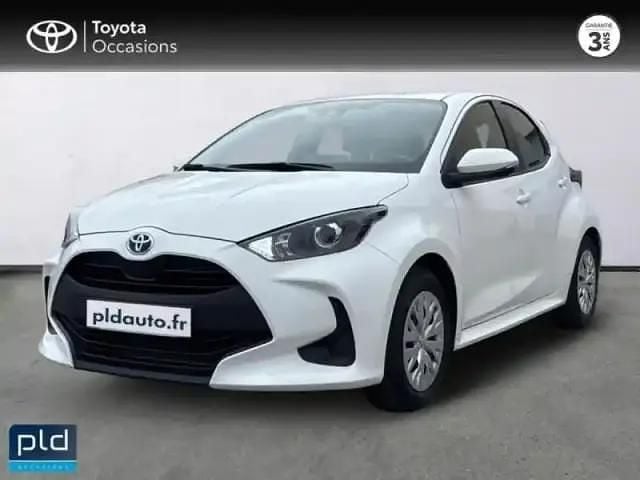 Occasion Toyota Yaris Hybrid 116 ch (85 kW) 2023 Blanc Berline
