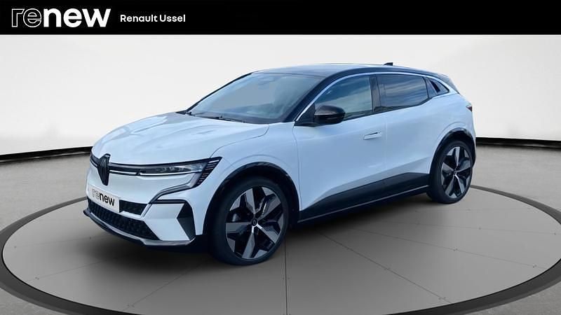 Blanc Occasion 2022 Renault Megane E-Tech Techno Berline | 24 490 € (Prix juste) - Image 1/4
