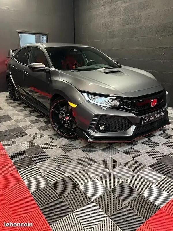 Gris Utilisé 2018 Honda Civic Type R | 43 900 € - Image 1/4