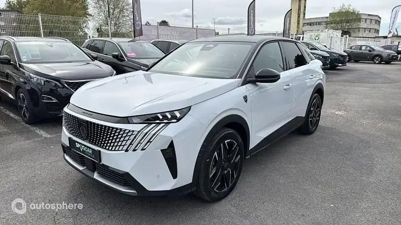 Blanc Utilisé 2025 Peugeot 3008 GT SUV | 41 160 € - Image 1/4