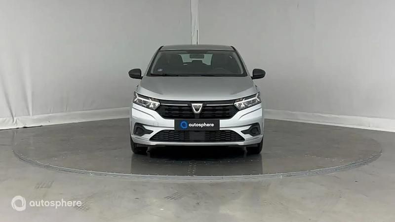 Image 2/4