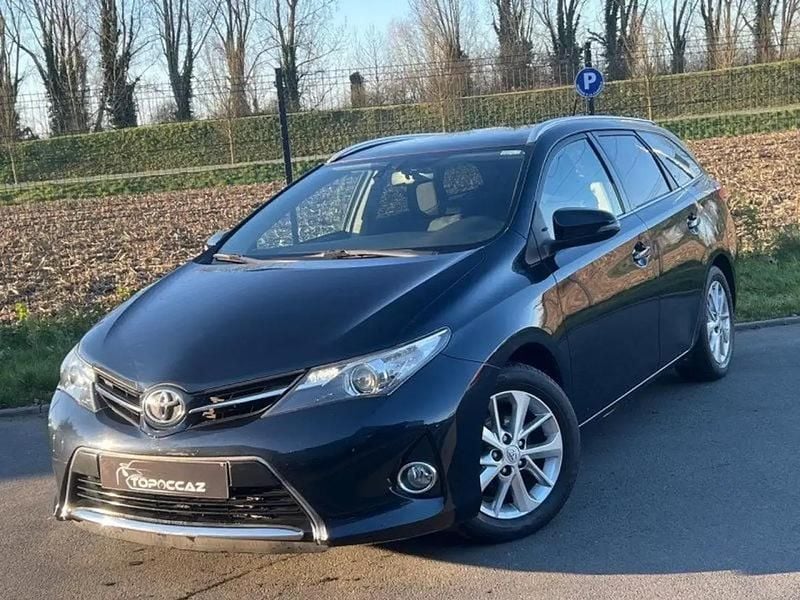 Gris Occasion 2014 Toyota Auris | 11 990 € - Image 1/4