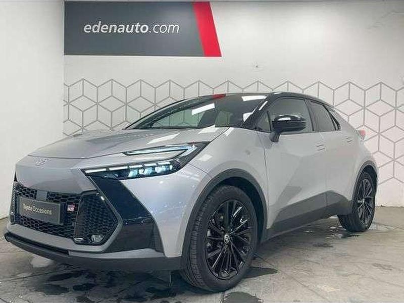 Utilisé 2024 Toyota C-HR Sport SUV | 36 390 € - Image 1/1