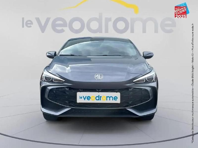 Image 2/4