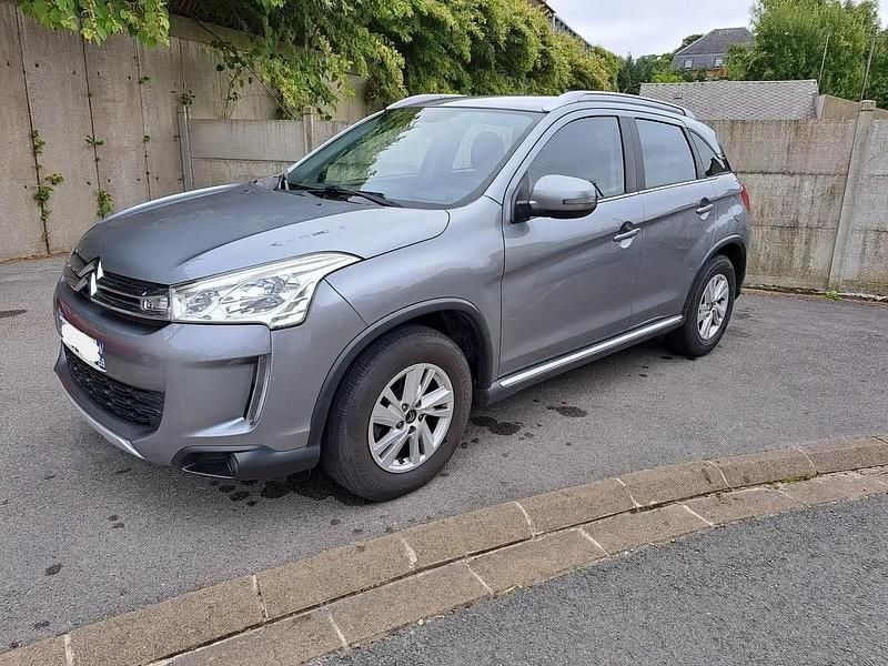 Gris Occasion 2015 Citroën C4 Aircross SUV | 7 900 € (Prix juste) - Image 1/4