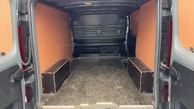 Occasion Nissan Primastar N-Connecta 130 ch (95 kW) 2022 Gris pierre de lune Monospace