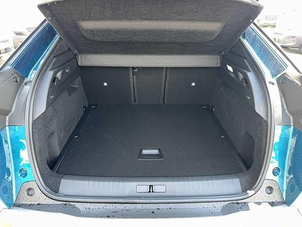 Bleu Utilisé 2025 Peugeot 3008 Allure | 41 970 € (Prix cher) - Image 1/4