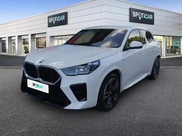 Blanc Occasion 2025 BMW X2 M Sport SUV | 48 999 € - Image 1/4