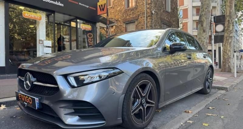 Gris Utilisé 2022 Mercedes A180 AMG line Berline | 38 000 € - Image 1/4