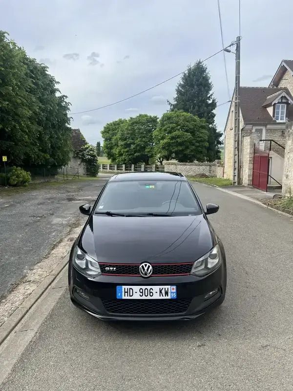 Image 2/4