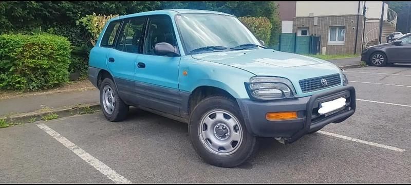Occasion 1998 Toyota RAV4 SUV | 3 500 € - Image 1/4