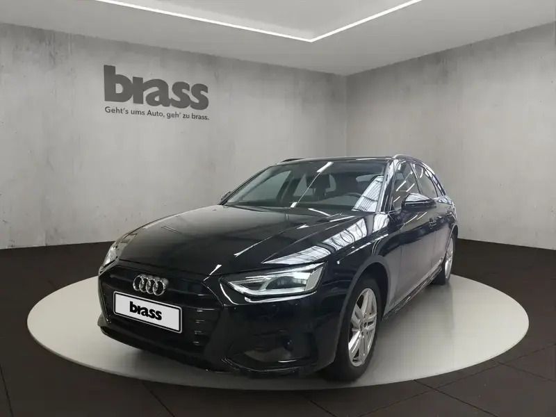 Noir Utilisé 2023 Audi A4 Advanced Plus Break | 35 900 € (Prix juste) - Image 1/4