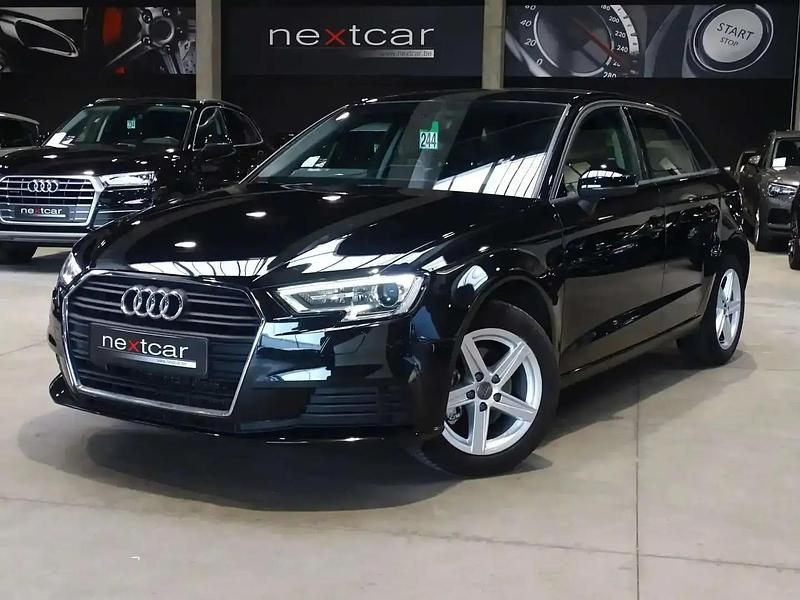 Noir Occasion 2019 Audi A3 Berline | 17 490 € (Super prix) - Image 1/4