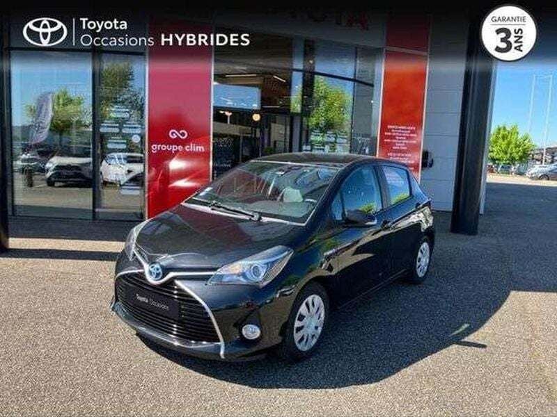 Utilisé 2017 Toyota Yaris Hybrid Berline | 12 900 € - Image 1/1