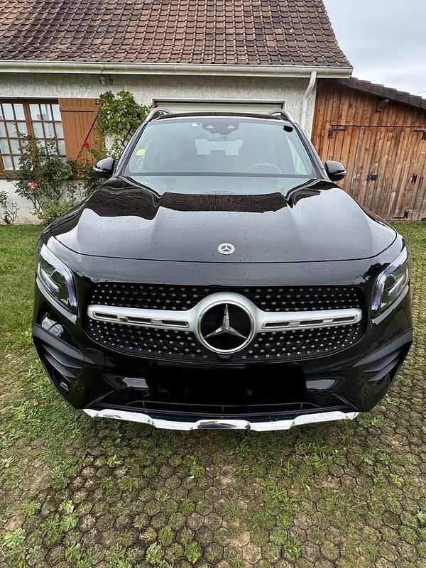 Occasion 2023 Mercedes GLB200 AMG line SUV | 44 999 € (Prix juste) - Image 1/4