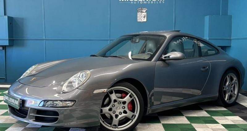 Gris Occasion 2005 Porsche 911 Carrera S Coupé | 47 990 € (Prix juste) - Image 1/4