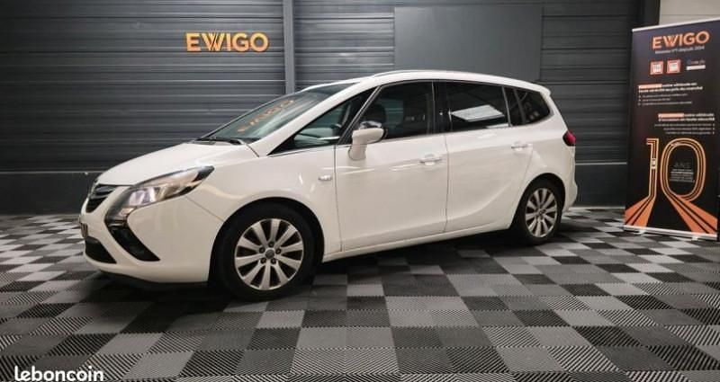 Utilisé 2013 Opel Zafira Tourer Cosmo Monospace | 6 990 € (Super prix) - Image 1/4