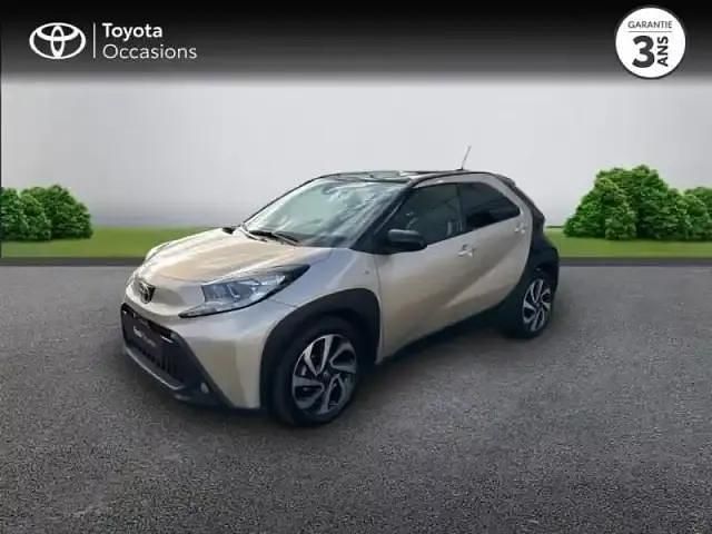 Noir Utilisé 2023 Toyota Aygo Design Citadine | 14 990 € (Prix juste) - Image 1/4