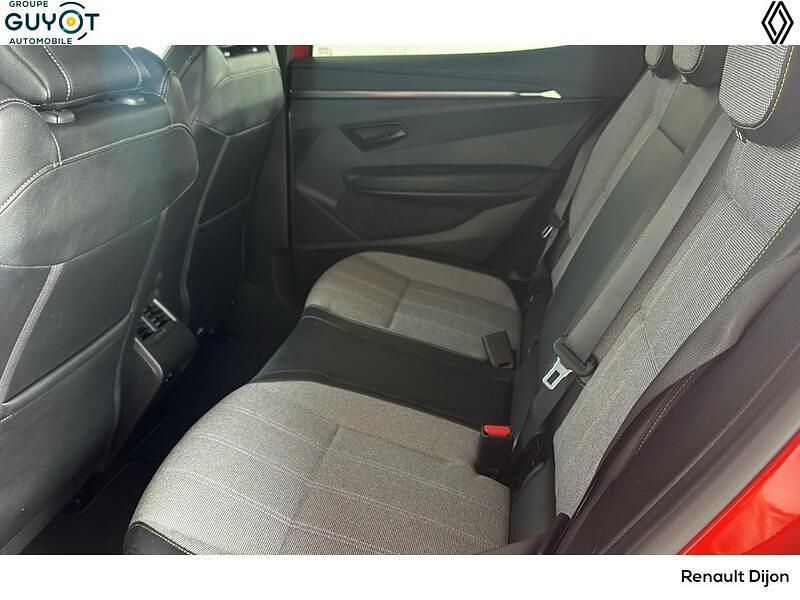 Rouge Utilisé 2022 Renault Mégane Techno Berline | 23 980 € (Bon prix) - Image 1/4