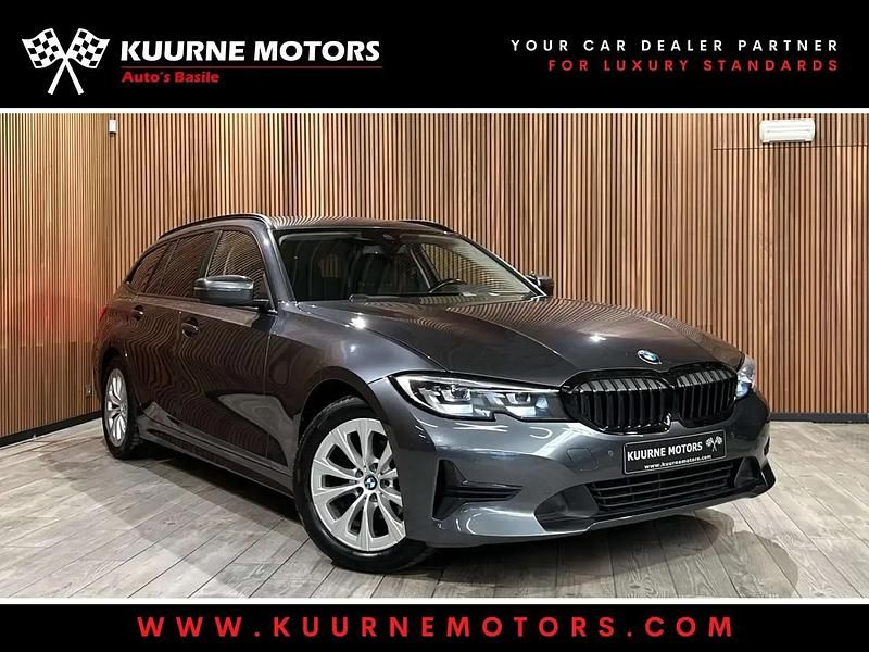 Gris Utilisé 2021 BMW 316 Sport Line Break | 19 500 € (Prix juste) - Image 1/4