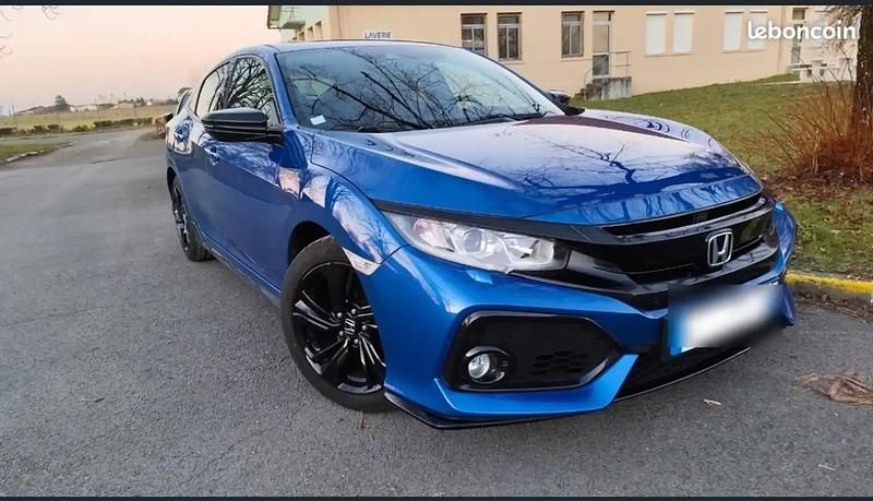Utilisé 2020 Honda Civic Executive Berline | 17 000 € (Super prix) - Image 1/4